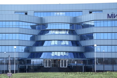 Здание офиса " Мироновский Хлебопродукт"